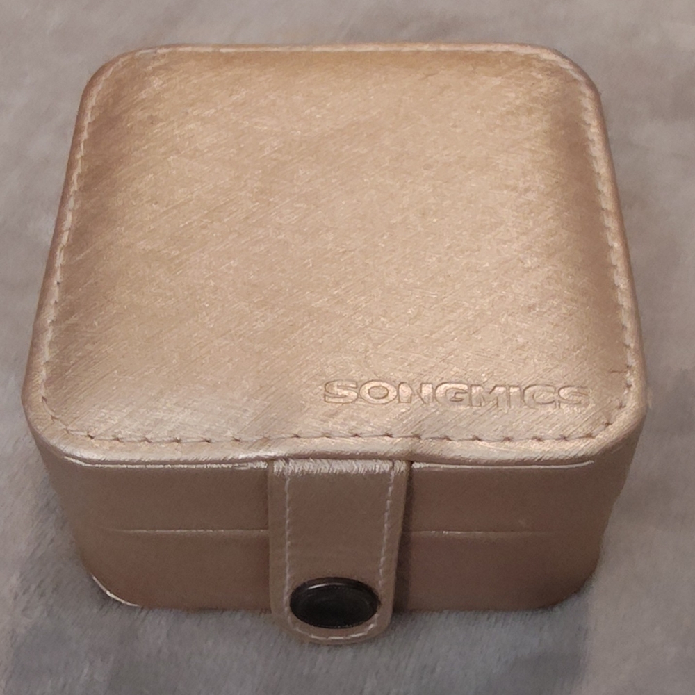 NEW! Songmics Gold Jewelry Box